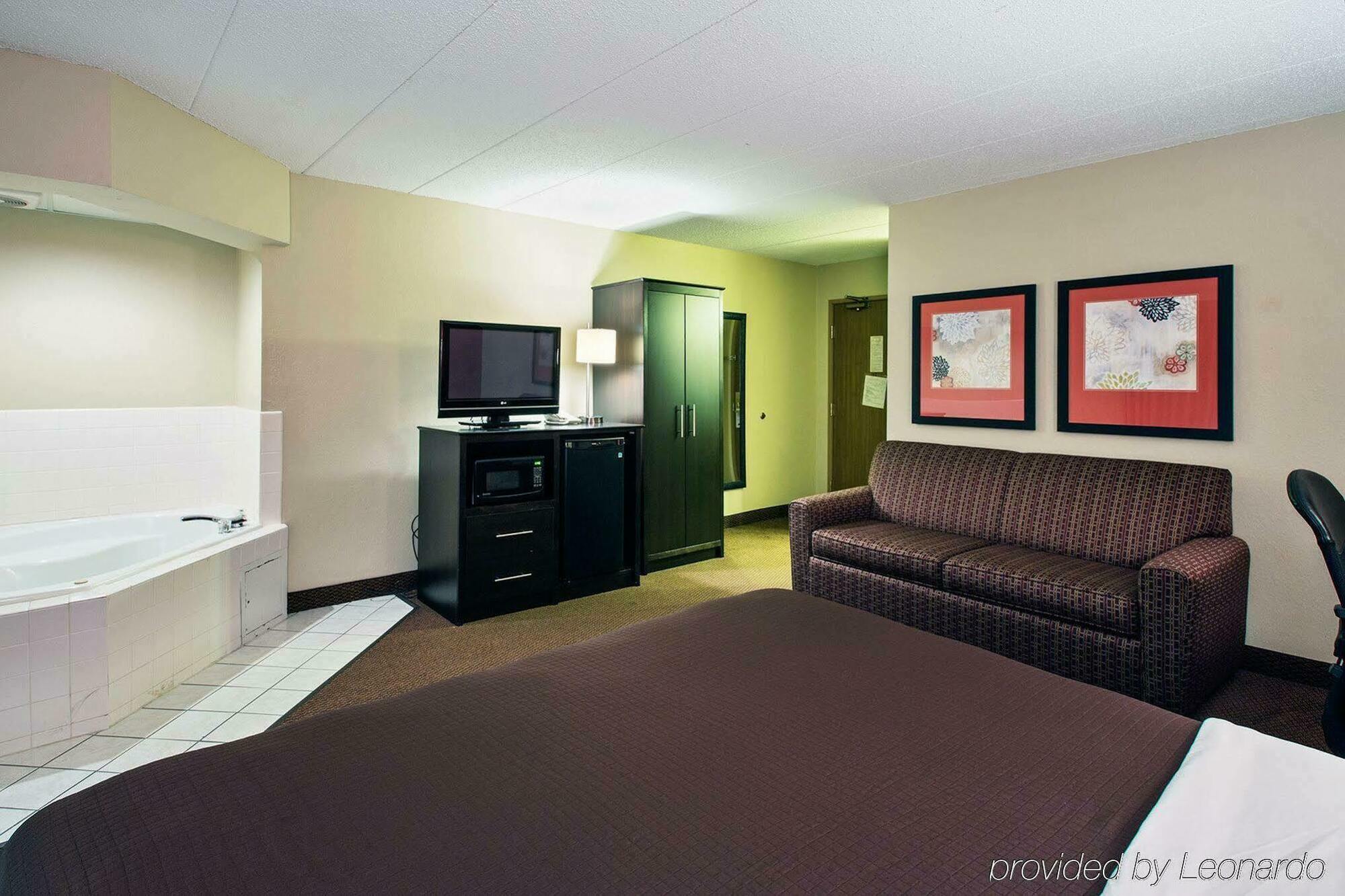 Americinn By Wyndham Ham Lake Exterior photo